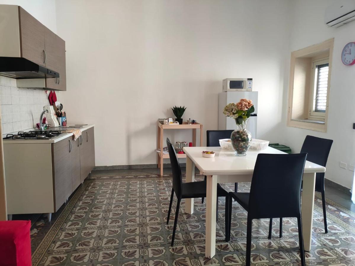 דירות Casa Lia Al Centro Di פלרמו מראה חיצוני תמונה