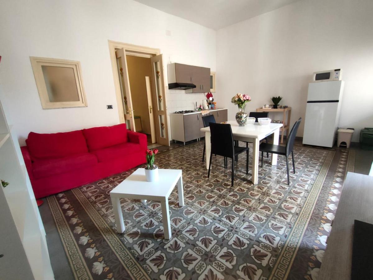 דירות Casa Lia Al Centro Di פלרמו מראה חיצוני תמונה
